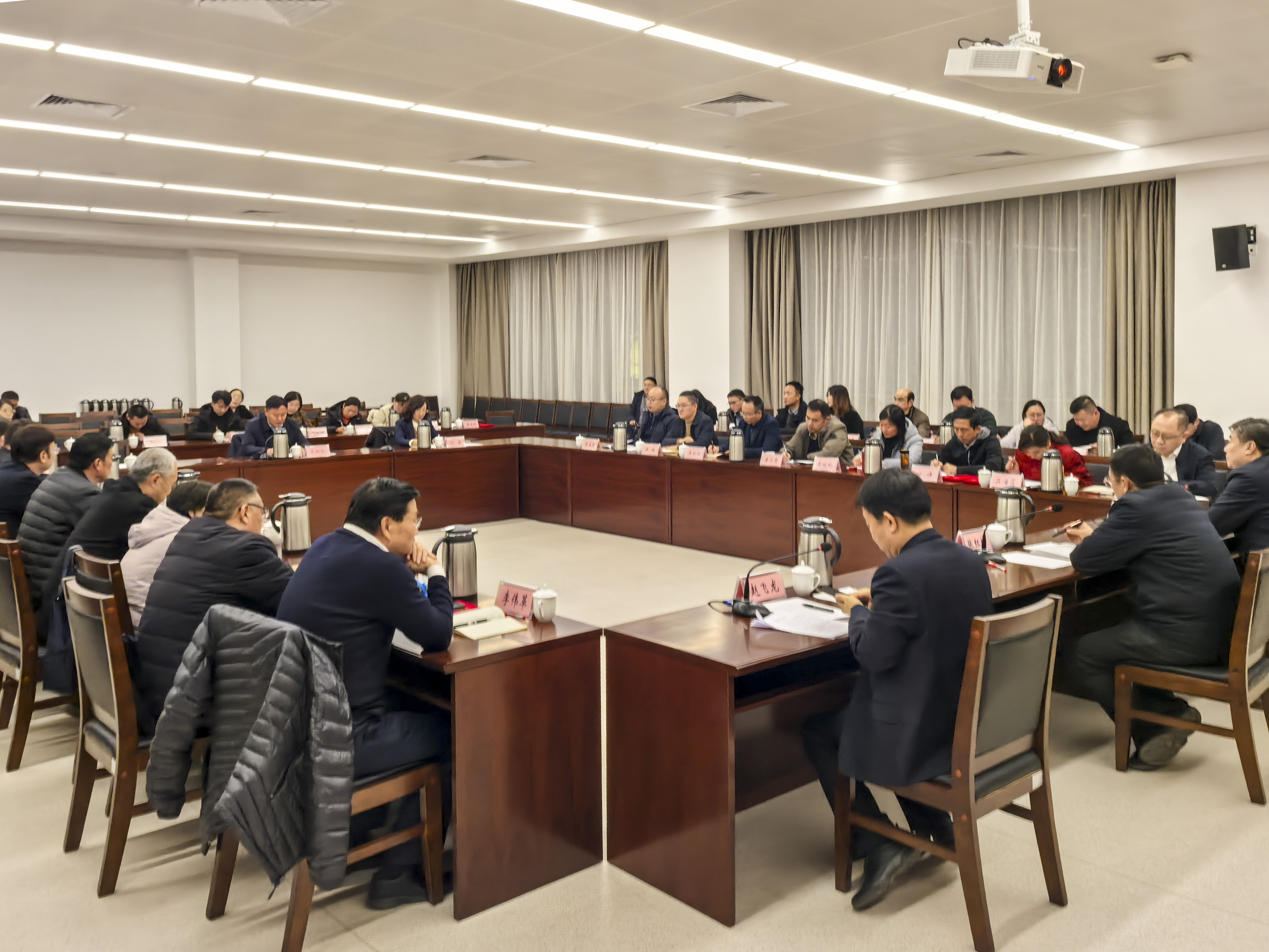 >我院常务副院长刘芳参加全省社院系统创新教学方法专题研讨班座谈交流会并作典型发言