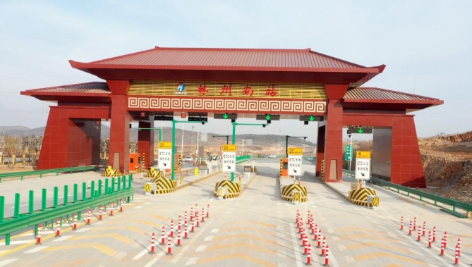 >沿太行高速公路安阳段通车拉近您与我们的距离